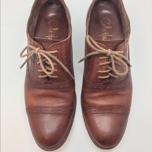 Cole Hahn Tan Leather Oxfords. Size 6.5